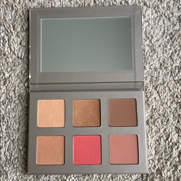 BLAZE CHASER FACE PALETTE - Picture 4 of 5
